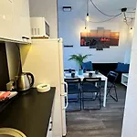 アパート Apartamentowe Nad Morzem - Szyk ミエルノ