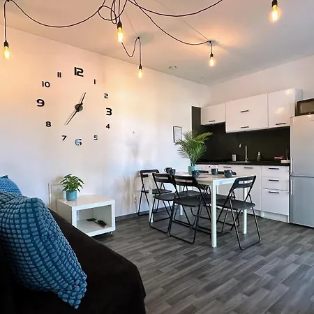 Apartamentowe Nad Morzem - Szyk *