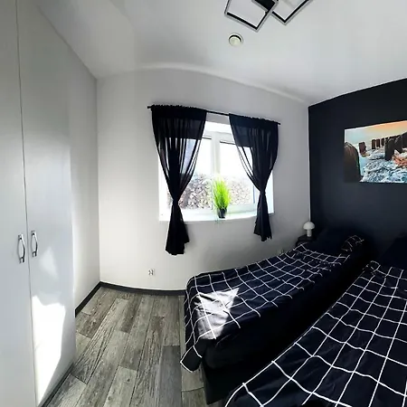 Apartamentowe Nad Morzem - Szyk Apartman *