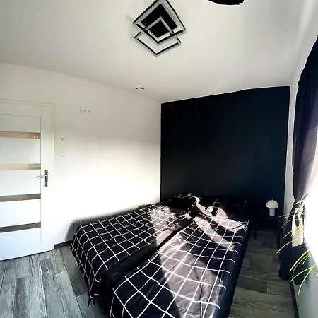 Apartman Apartamentowe Nad Morzem - Szyk