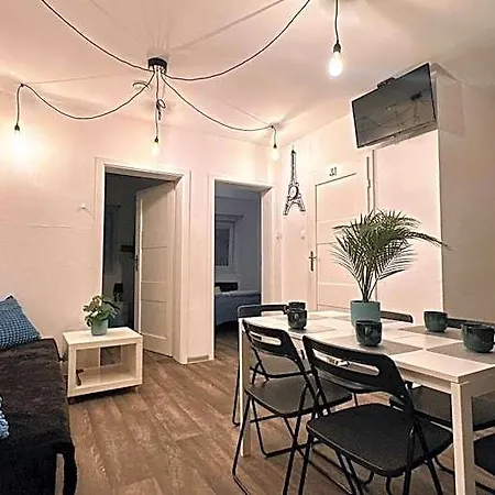 Apartman Apartamentowe Nad Morzem - Szyk *